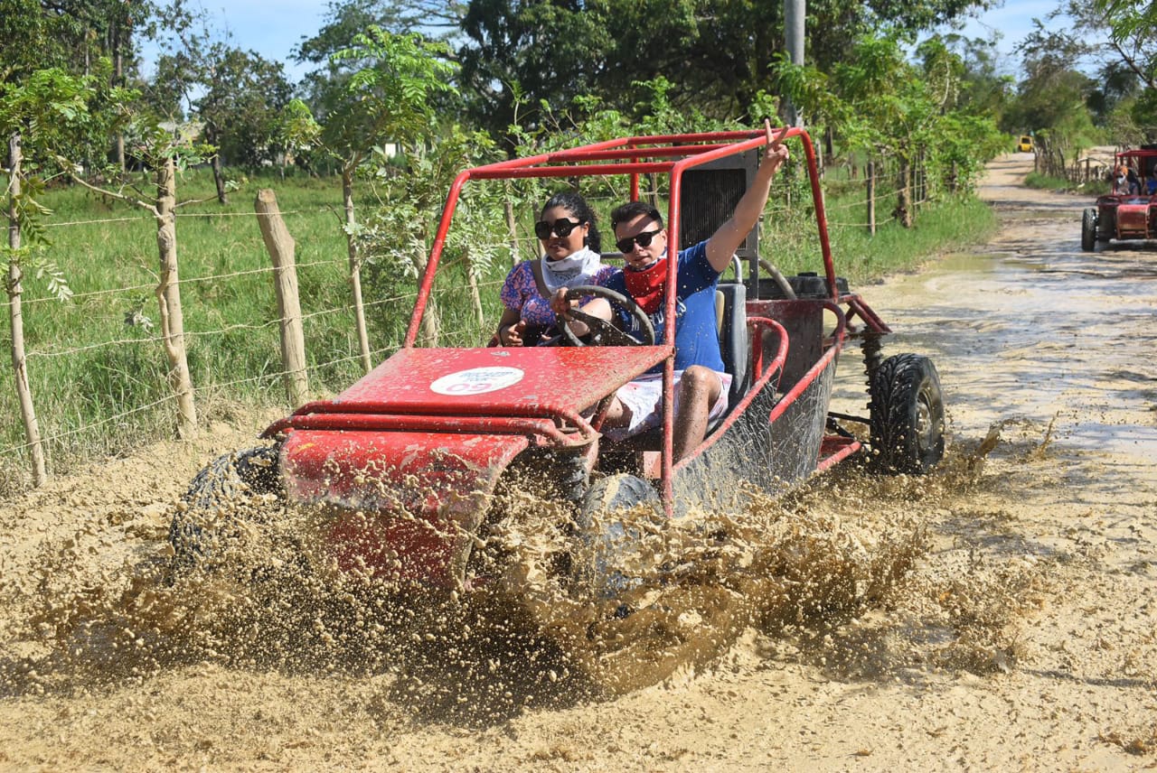 Buggy Adventure – Explore Dominican Treasures!